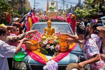 Ăn Tết Thái Songkran