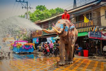Lễ hội té nước songkran thái lan 2019