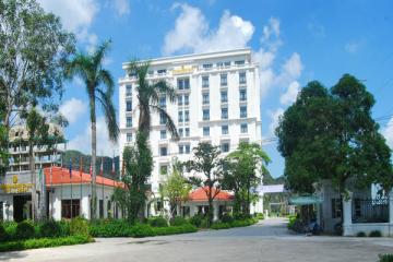 Ninh Bình Hidden Charm resort.
