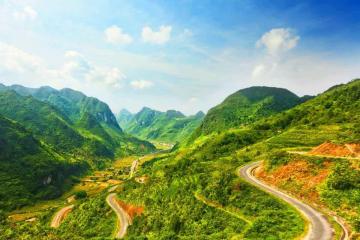 Hà Nội - Tây Bắc : Đền Hùng - Nghĩa Lộ - Tú Lệ - Mù Cang Chải - Yên Bái - Sapa - Điện Biên - Sơn La - Mộc Châu - KDL Happy Land - Tặng Show Múa Xòe Dân Tộc Thái 