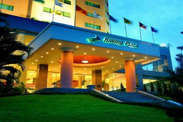 Khách sạn Halong Plaza.