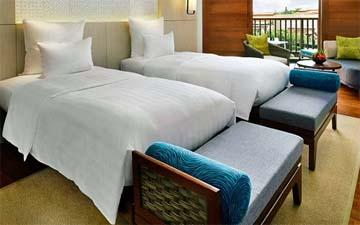 Công dụng chiếc ghế sofa ở cuối giường?