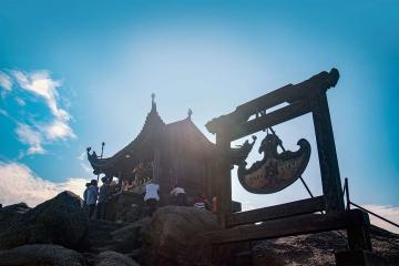 DU LỊCH TẾT NGUYÊN ĐÁN TẠI HÀ NỘI - NINH BÌNH - YÊN TỬ - HẠ LONG