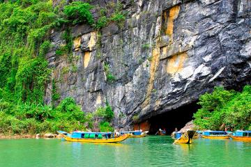 TOUR GHÉP PHONG NHA- THÁC GIÓ VƯỜN THỰC VẬT 1 NGÀY