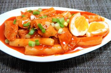 Đừng quên thưởng thức ẩm thực đường phố đặc sắc Hàn Quốc khi du lịch