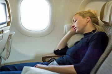 Kinh nghiệm ngủ ngon trên máy bay