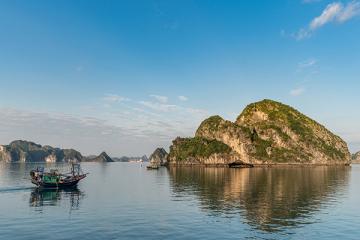 NGÀY 04: HẠ LONG – NINH BÌNH (Ăn sáng, trưa, chiều)