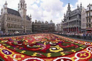NGÀY 4: LUXEMBOURG - BRUSSELS - AMSTERDAM  (Ăn sáng, trưa, tối)