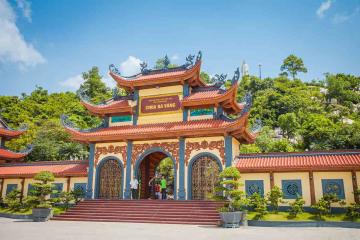 NGÀY 02: HẠ LONG - NINH BÌNH (Ăn sáng, trưa, chiều)