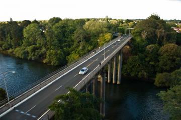 NGÀY 03: AUCKLAND - HAMILTON - WAITOMO - TAUPO (Ăn Ba Bữa)