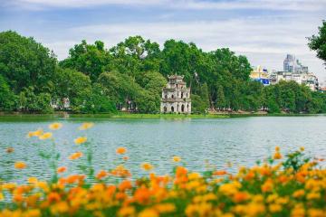 NGÀY 01: TP. HCM - HÀ NỘI (Ăn chiều)