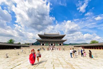 NGÀY 2: SEOUL - NAMI - LÀNG PHÁP (Ăn sáng, trưa, tối)